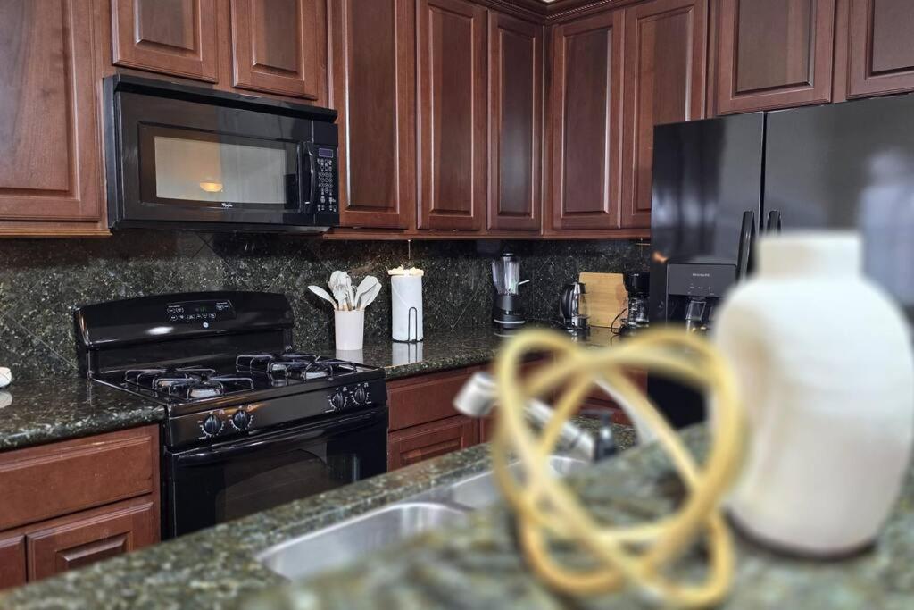 Modern Galleria Gem Private Jacuzzi 3 Br Houston Kültér fotó