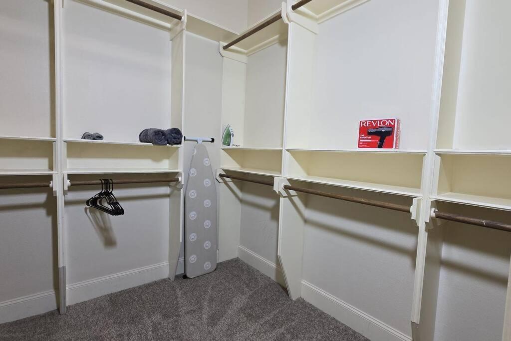 Modern Galleria Gem Private Jacuzzi 3 Br Houston Kültér fotó