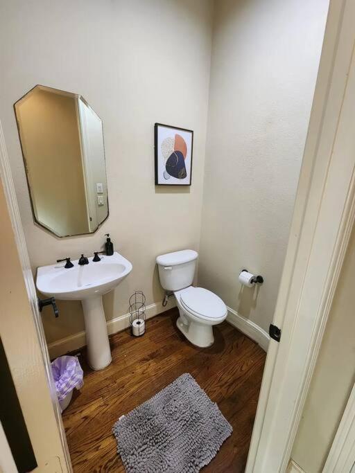 Modern Galleria Gem Private Jacuzzi 3 Br Houston Kültér fotó