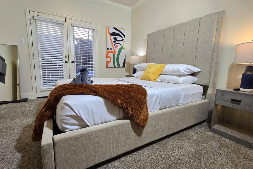 Modern Galleria Gem Private Jacuzzi 3 Br Houston Kültér fotó